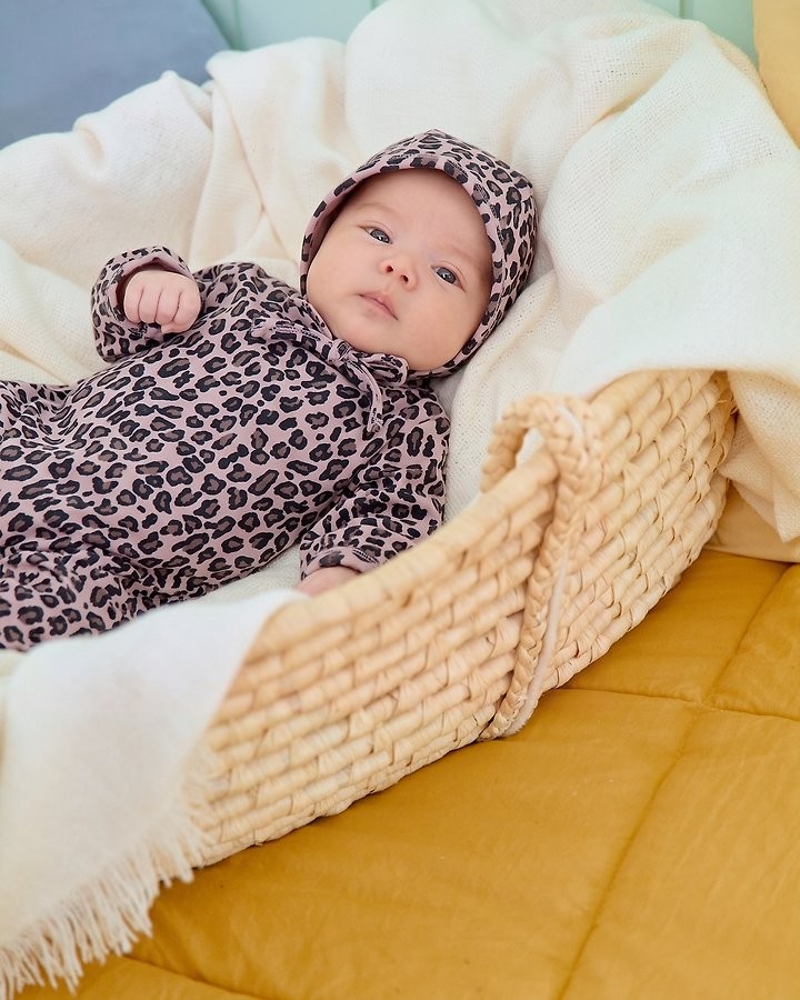 リトルレオパード全身スーツ+ボネットセット 2
