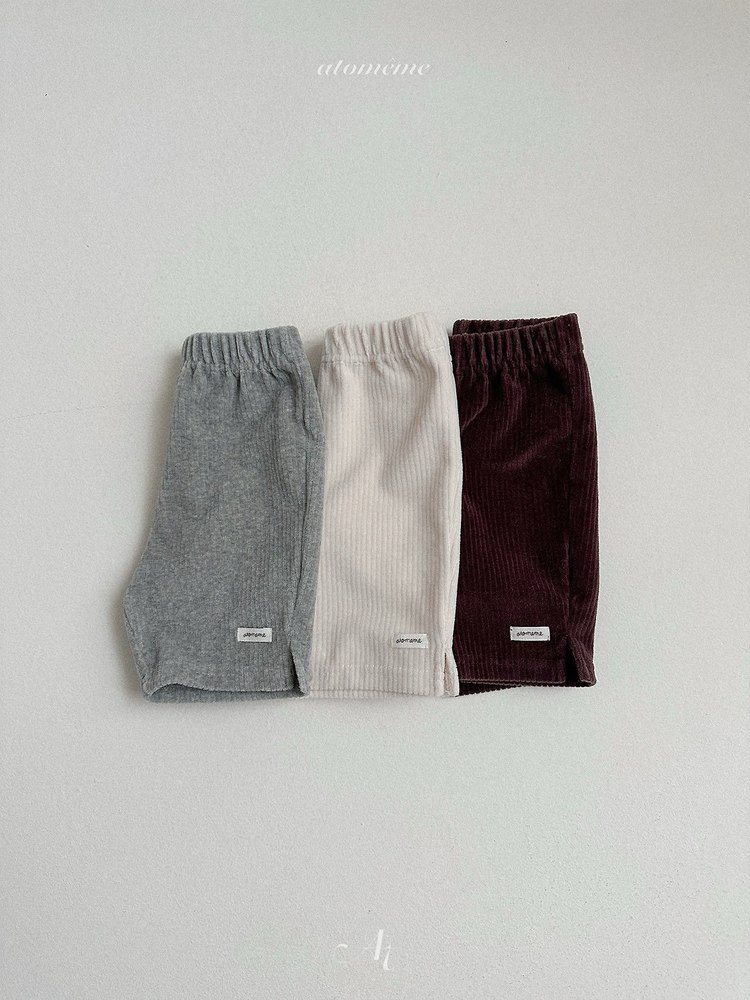 ベロアパンツ