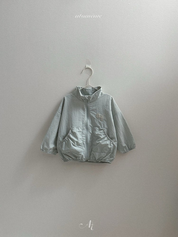 ウィンディジャケット 8