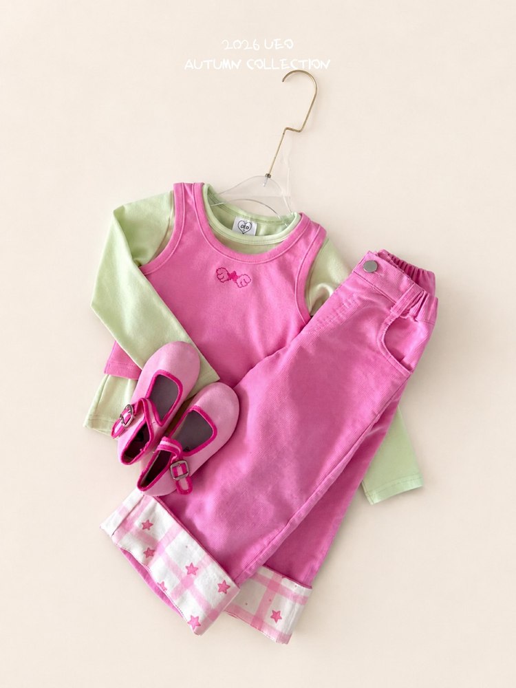 ビョルビョルロールアップパンツ 23